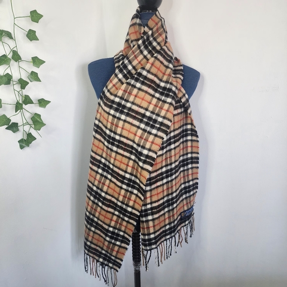 Vintage Made In Scotland Nova Check Wool Scarf with Fringe - Picture 1 of 4